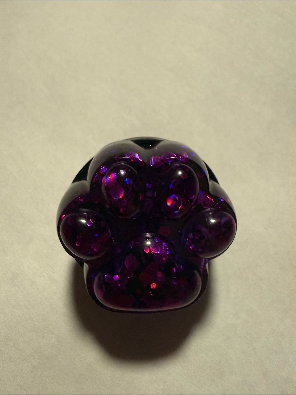 Purple Sparkly Resin Paw Phone Grip - (Pop Socket type)